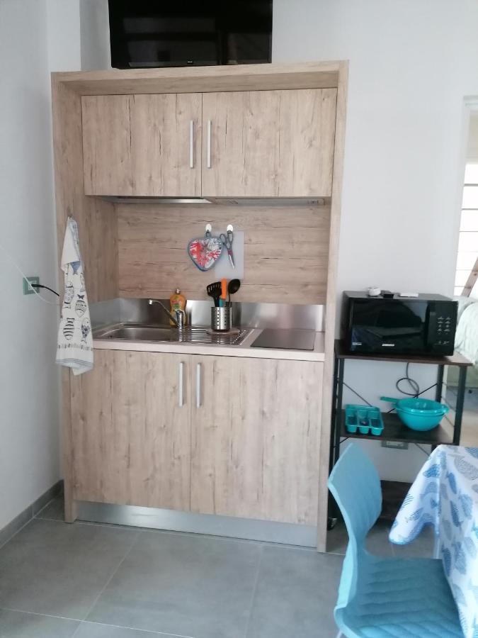 New Agriloft 1 Nursery, Giardino, Clima E Wi-Fi A 50 Mt Dal Mare Bordighera Kültér fotó